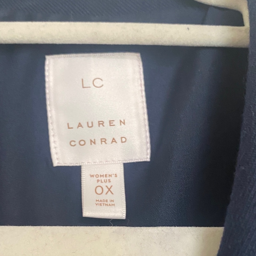 LC Lauren Conrad Classic Navy Blazer - Picture 2 of 5